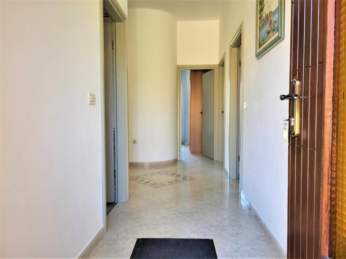 Cozy Apartment Mandula ヴルサル エクステリア 写真