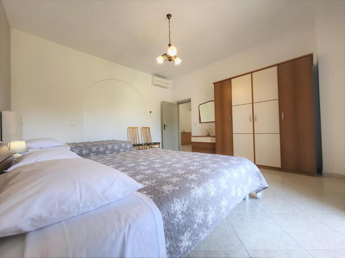 Cozy Apartment Mandula ヴルサル エクステリア 写真