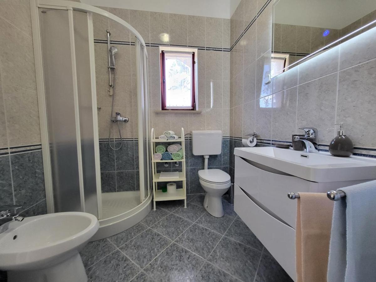 Cozy Apartment Mandula ヴルサル エクステリア 写真